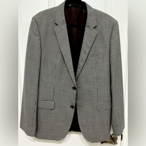 Boss Mens Blazer BrownThe James cream houndstooth pattern EUC 44R